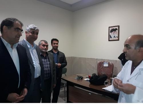  بازدید سرزده دکتر هاشمی وزیر بهداشت از مرکز درمان بستر داورزن در سبزوار