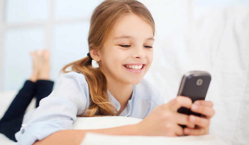 چه زمانی برای فرزند خود گوشی موبایل بخریم؟