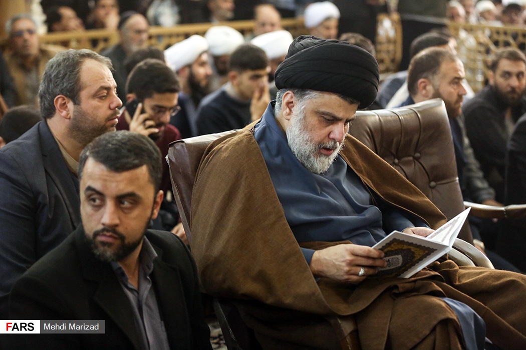 مقتدی صدر در مراسم سالگرد ارتحال آیت‌الله هاشمی شاهرودی + عکس