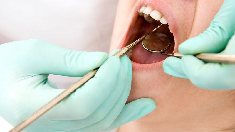 مشکلات افراد کم توان و ناتوان در سلامت دهان و دندان