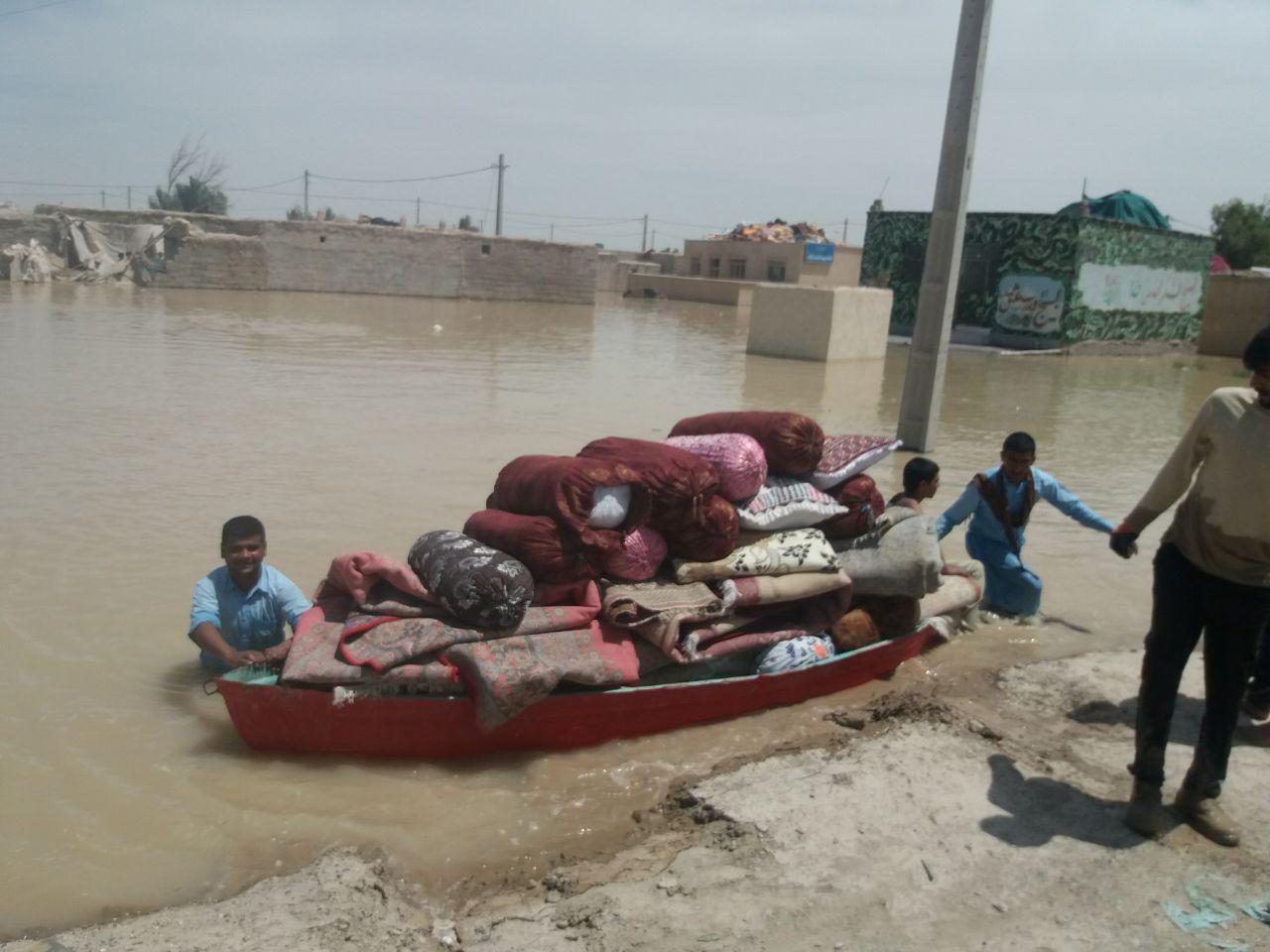 ۱۳ محور ارتباطی در سیستان و بلوچستان براثر سیلاب بسته شد