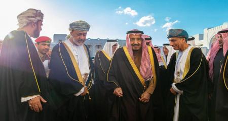 دیدار ملک سلمان با پادشاه جدید عمان + عکس
