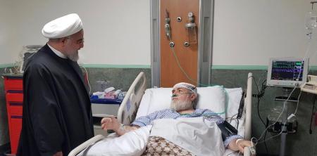 عیادت رئیس جمهور از حجت‌الاسلام شهیدی + عکس