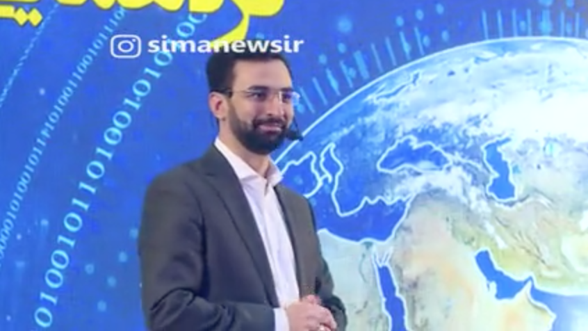 واکنش وزیر ارتباطات به شوخی‌های کاربران برای لبا‌س فضایی + فیلم
