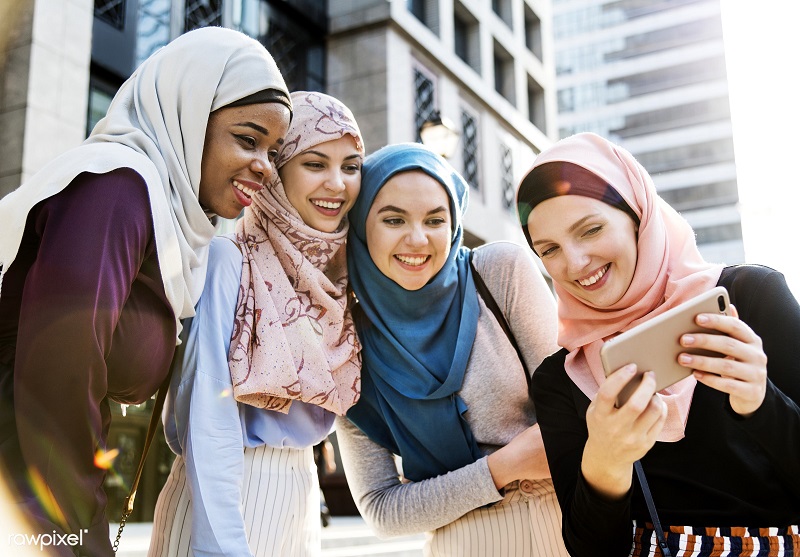 لطفاً حقوق زنان را گرامی بدارید