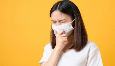 فقط این افراد برای شناسایی کروناویروس به مراکز درمانی مراجعه کنند