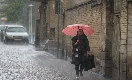  باران موجب تکثیر کرونا می‌شود؟ 