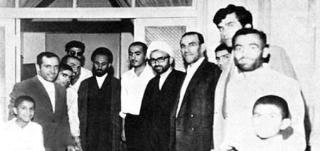 مراسم عروسی شهید اندرزگو در سال ۱۳۵۰ + عکس