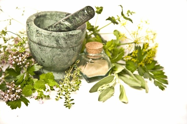 راهکارهای گیاهی برای درمان آلرژی بهاری