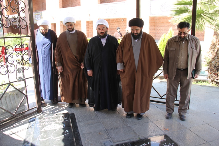  رئیس مرکز رسیدگی به امور مساجد از قرارگاه مردمی مدافعان سلامت بازدید کرد
