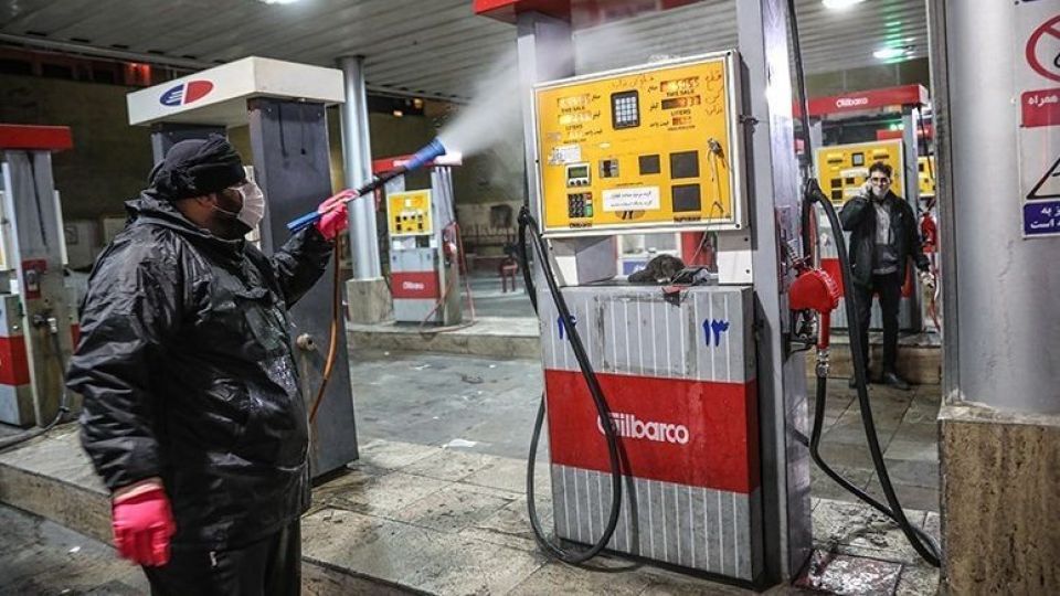 خطر انتقال کرونا در پمپ بنزین‌ها را جدی بگیرید 