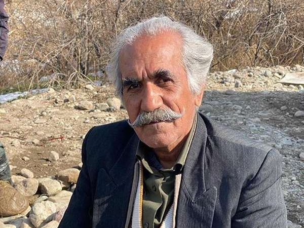 عمو کاووس 