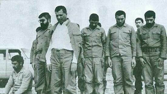 آیت‌الله هاشمی و حسن روحانی در لبا‌‌س نظامی + عکس