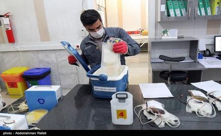 اهدای پلاسما توسط بهبودیافتگان بیماری کرونا + عکس