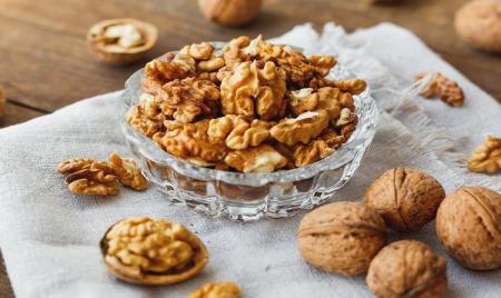  این مغزِ خوراکی تضمینی برای سلامت روده‌ها
