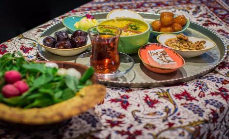  چرا روزه‌داری در پایان ماه رمضان سخت می‌شود؟ 