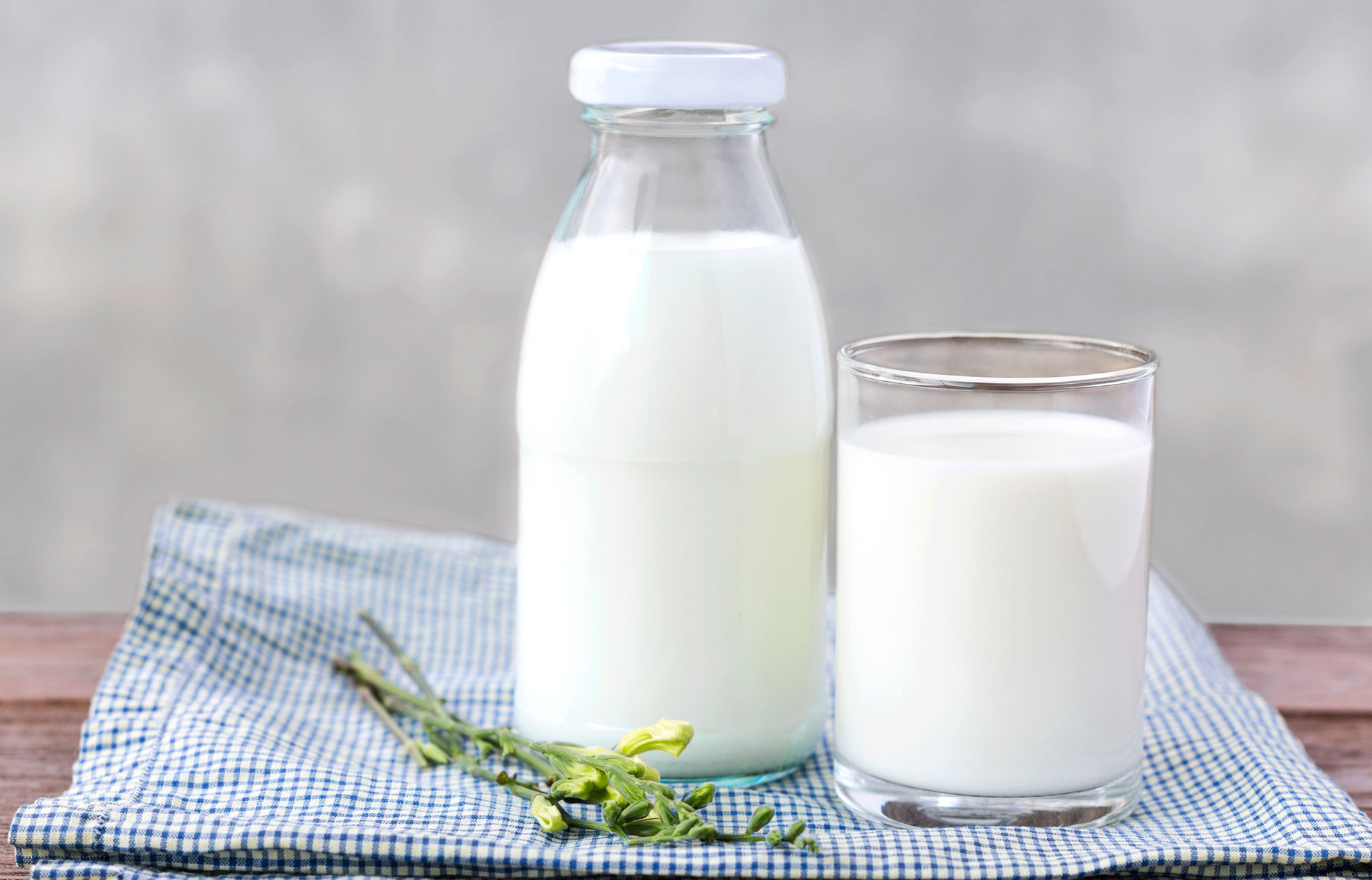 ایرانی‌ها سالانه چقدر شیر می‌خورند؟