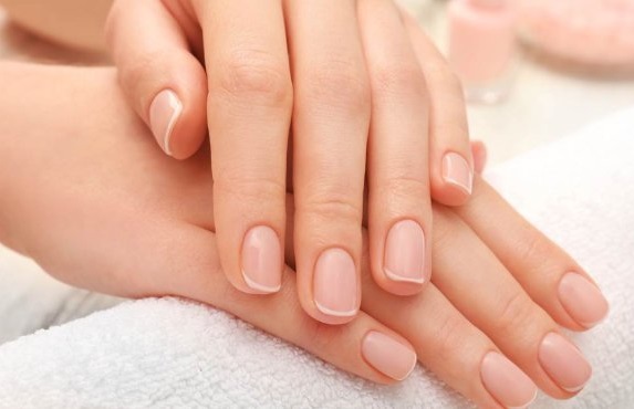 7 دلیل برای اینکه همیشه ناخن‌هایتان را کوتاه نگه دارید