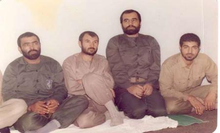 حاج قاسم در کنار فرمانده سری ترین قرارگاه جنگ + عکس