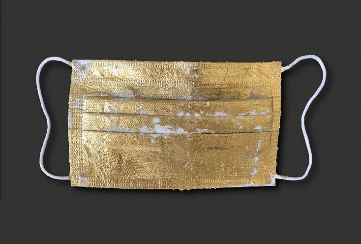 نقاشی هفتاد هنرمند روی ماسک+ عکس