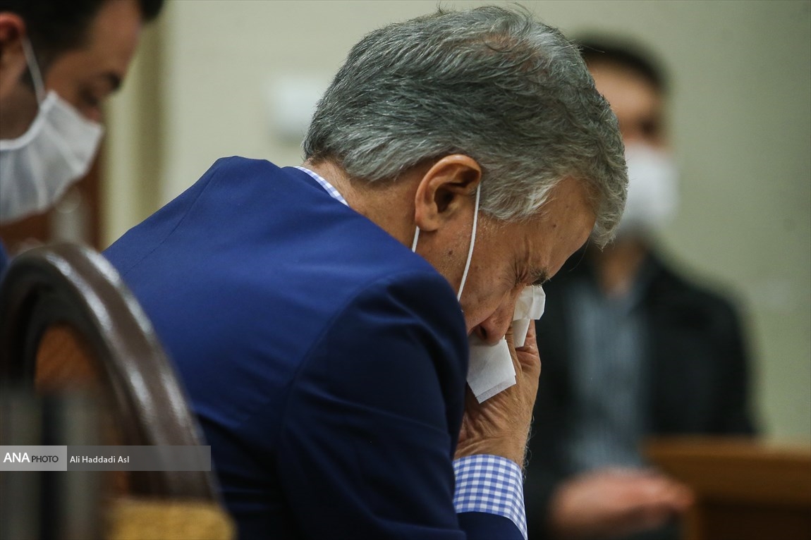 اشک های عباس ایروانی در دادگاه + عکس