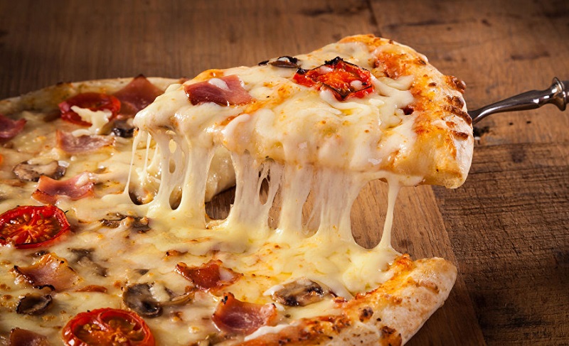 چگونه بفهمیم باید کمتر پنیر پیتزا مصرف کنیم؟ 