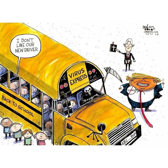 ترامپ از اتوبوس‌های جدید مدارس رونمایی کرد + عکس