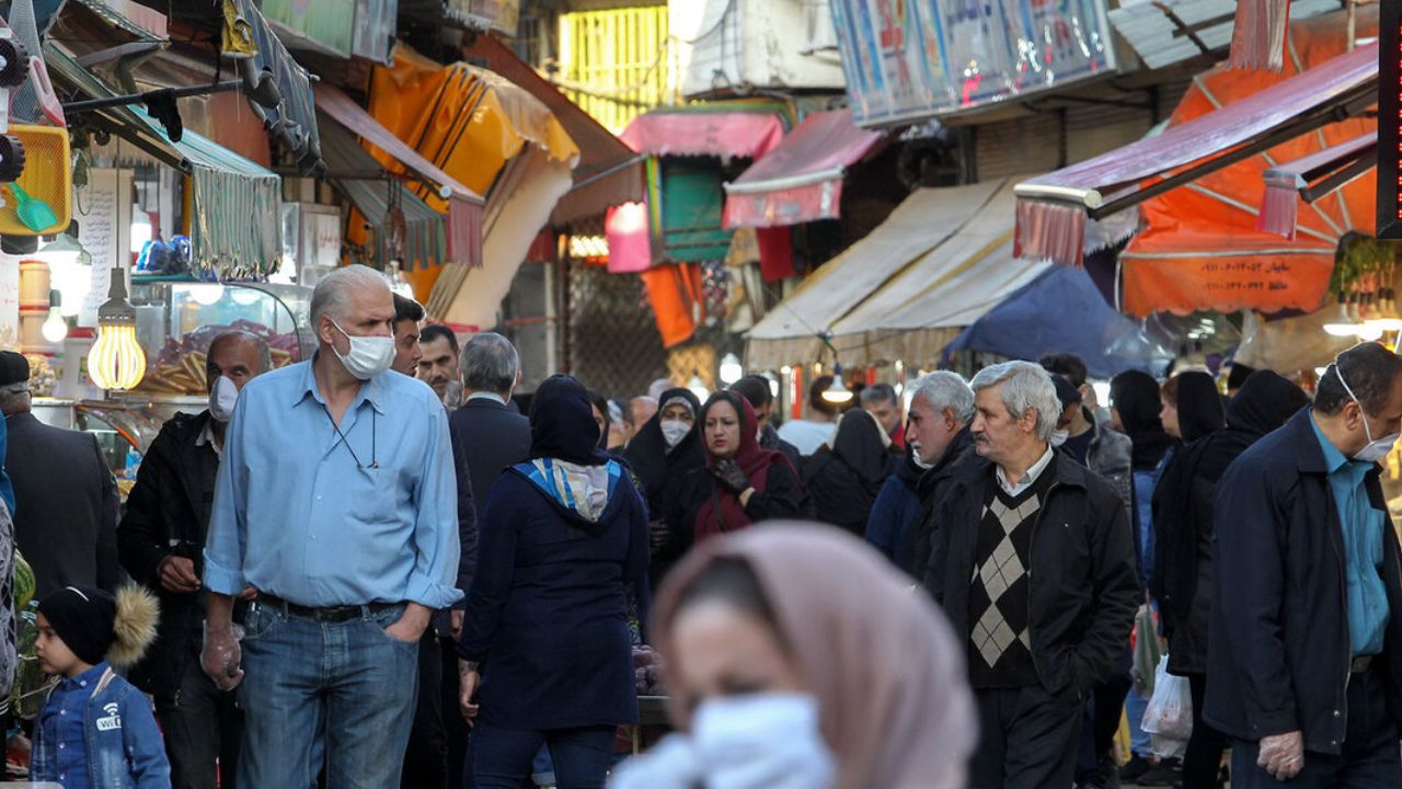 جولان مسافران بدون ماسک در بازارچه‌های محلی مازندران