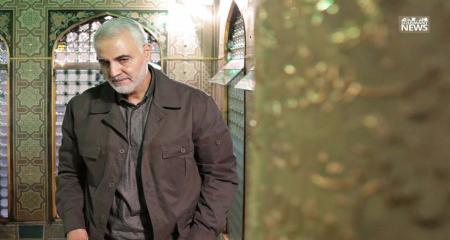 ماجرای حضور شهید حاج قاسم سلیمانی در ضریح امام رضا (ع) چه بود؟ + عکس