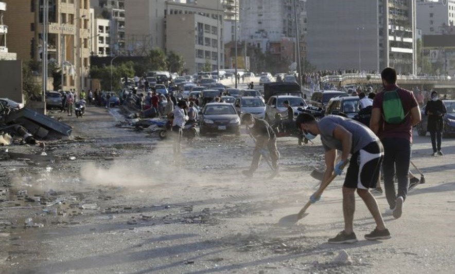 اقدام جالب جوانان لبنانی پس از انفجار بیروت  + عکس 