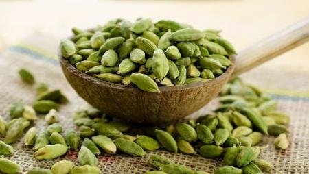  از رفع بوی بد دهان تا درمان سرطان با این دانه خوشبو 