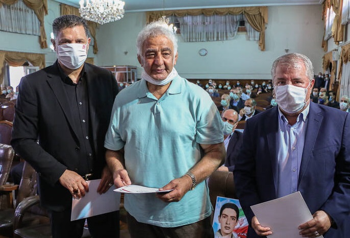 علی دایی و پروین در جشن عید غدیر + عکس