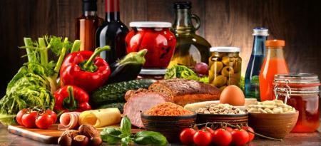  مصرف کدام مواد غذایی برای جلوگیری از جوش زدن مفید است؟
