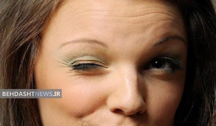 6دلیل برای برای پرش وتکانه های ناگهانی پلک چشم