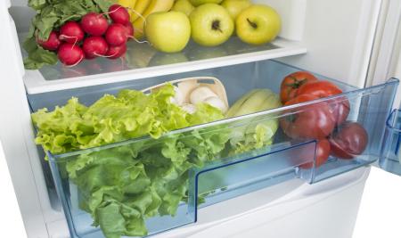 یخچال خنک نمی‌کند؟ یک راه کاربردی تعمیر فن یخچال
