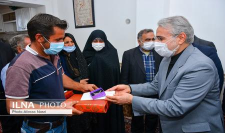 احتیاط نوبخت با زدن دو ماسک! + عکس