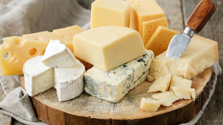  خوردن پنیر با این 2 ماده غذایی ممنوع