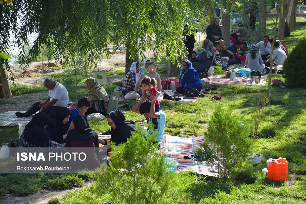 آخر هفته‌های کرونایی در پارک جنگلی «ناژوان» اصفهان + عکس