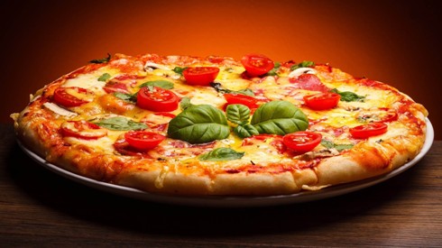  4 نکته برای درست کردن یک خمیر پیتزا حرفه ای در خانه