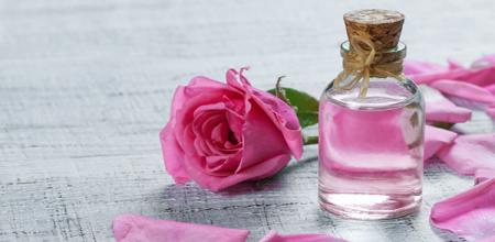 رفع  چروک صورت و آفتاب سوختگی با یک ماسک خوش‌عطر 