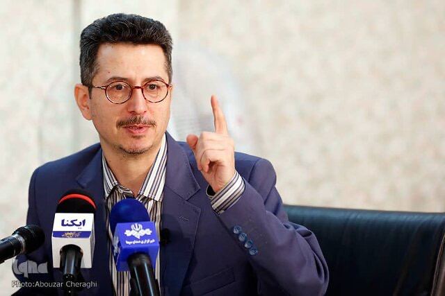 رادیو یکی دیگر از مدیرانش را از دست داد+ عکس 