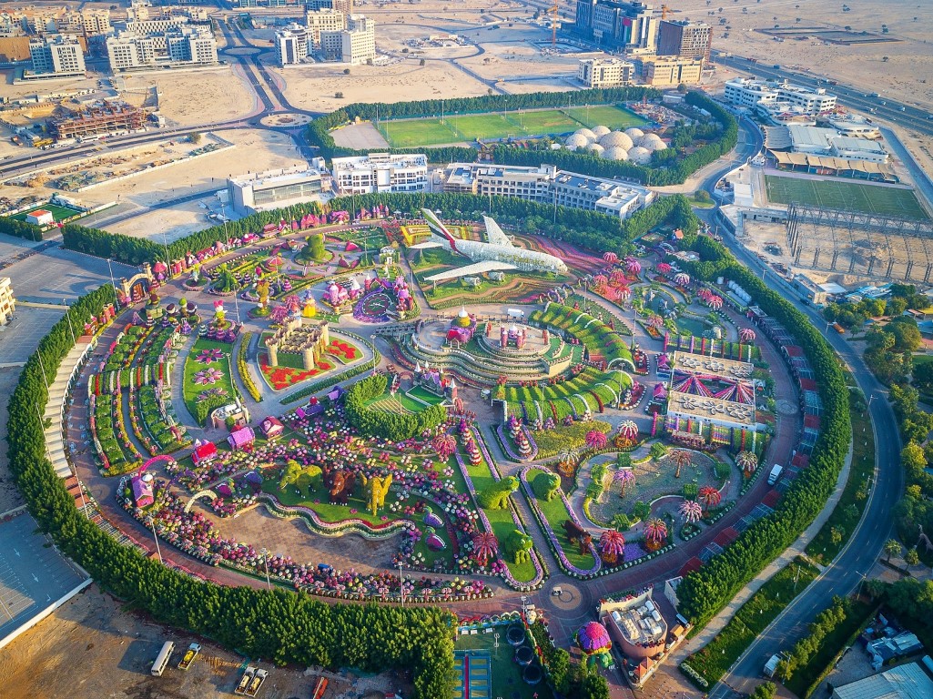 بازگشایی باغ گل و گیاه در دوبی + عکس