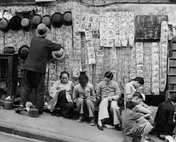  کتابخوانی عمیق مردمان اهل هنگ کنگ+ عکس