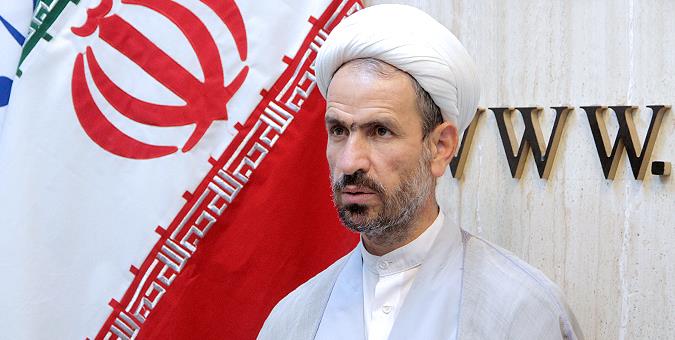 اختصاصی| دستگاه‌های نظارتی و امنیتی با کاسبان کرونا برخورد کنند/ ارجاع بیمار از بیمارستان دولتی به خصوصی یعنی کاسبی کرونا