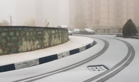 اولین بارش برف پاییزی در تهران+ عکس