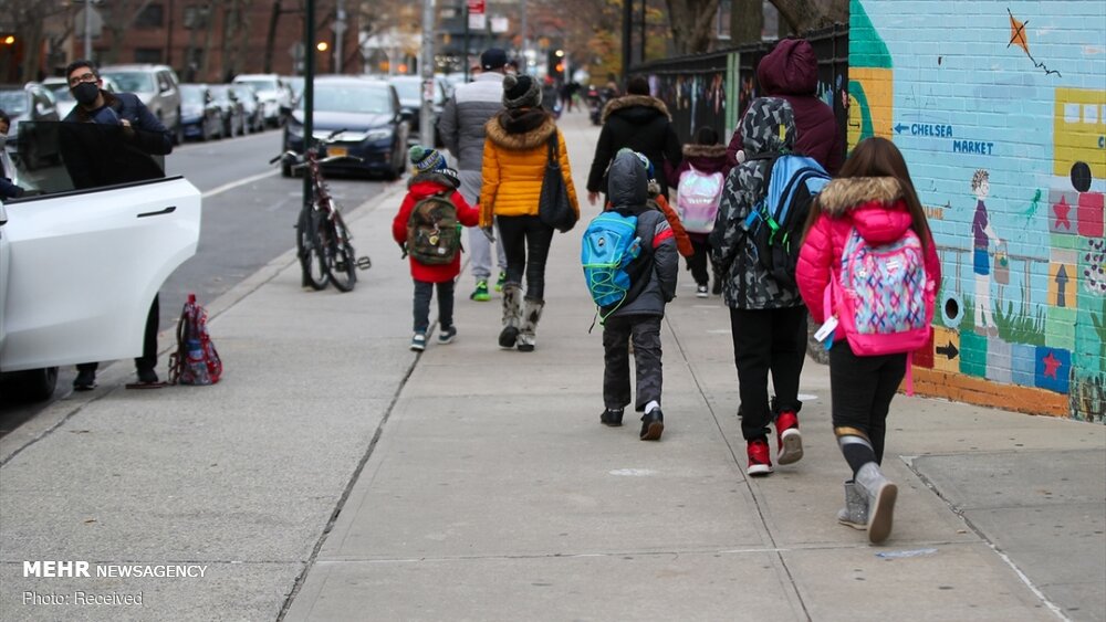 بازگشایی مدارس ابتدایی در نیویورک + عکس