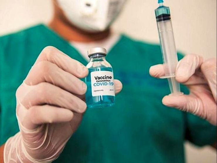  نسبت مرگ کرونایی به موارد تشخیص داده شده 2 به 2.5 است/خطر تزریق واکسن چقدر است؟