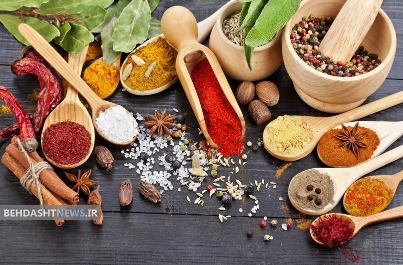  آشنایی با خواص گیاه زنیان و آویشن 