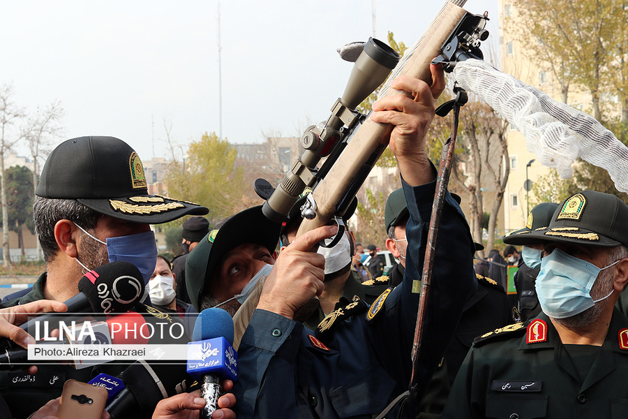 سلاح های عجیب اراذل و اوباش دستگیر شده + عکس