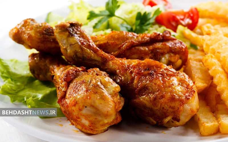 افراد کم خواب از مصرف غذاهای سرخ کرده وتند پرهیز کنند